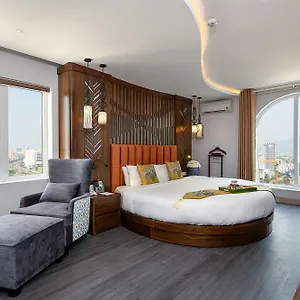 Tgt Hotel